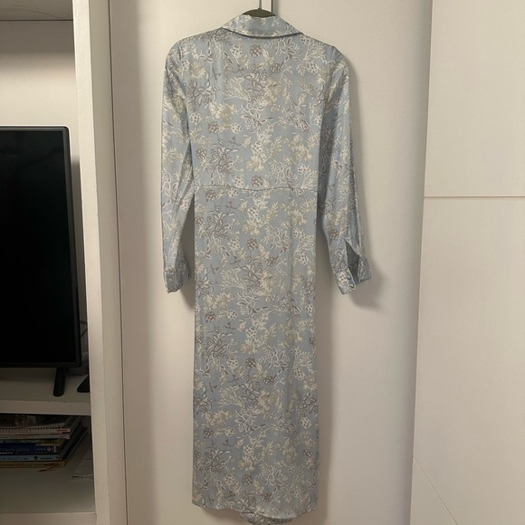 Blue Cream Floral Shirt Dress with Notched Collar - Picture 2 of 6